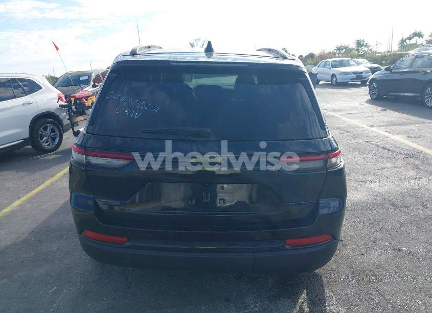 Photo 16 of 2024 Jeep Grand CHEROKEE ALTITUDE 4X4 (VIN 1C4RJHAG1R8506966)