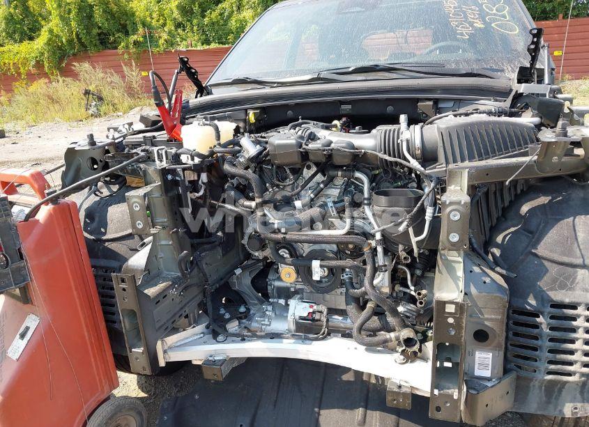 Photo 10 of 2024 Jeep Grand CHEROKEE LAREDO X 4X4 (VIN 1C4RJHAG1R8590285)