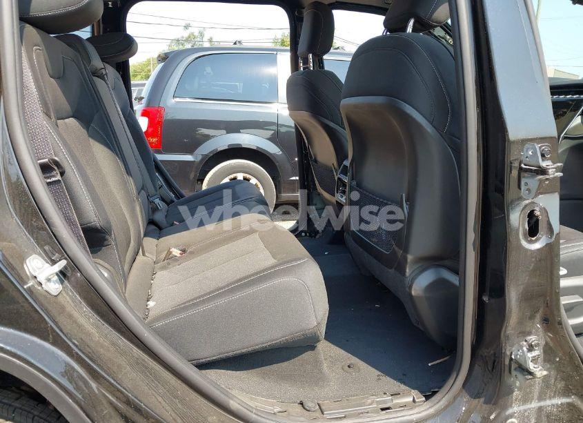 Photo 8 of 2024 Jeep Grand CHEROKEE LAREDO X 4X4 (VIN 1C4RJHAG1R8590285)