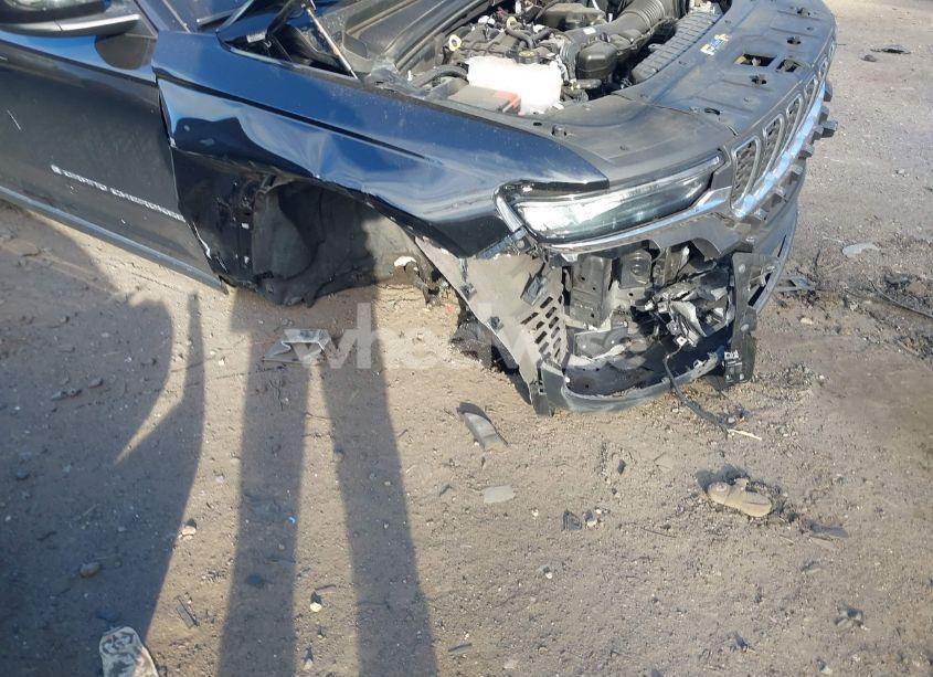 Photo 6 of 2023 Jeep Grand CHEROKEE LAREDO 4X4 (VIN 1C4RJHAG2PC540747)