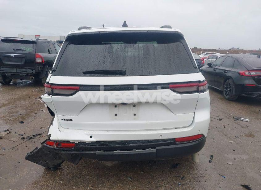 Photo 16 of 2023 Jeep Grand CHEROKEE ALTITUDE 4X4 (VIN 1C4RJHAG2PC562151)