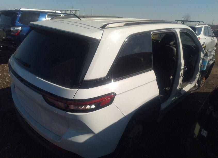 Photo 4 of 2023 Jeep Grand CHEROKEE ALTITUDE 4X4 (VIN 1C4RJHAG2PC627189)