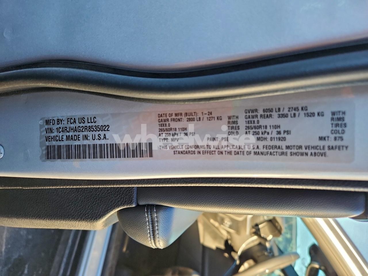 Photo 14 of 2024 JEEP GRAND CHEROKEE LAREDO (VIN 1C4RJHAG2R8535022)
