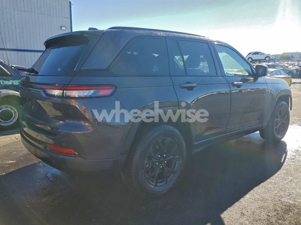 Photo 3 of 2024 JEEP GRAND CHEROKEE LAREDO (VIN 1C4RJHAG2RC142201)