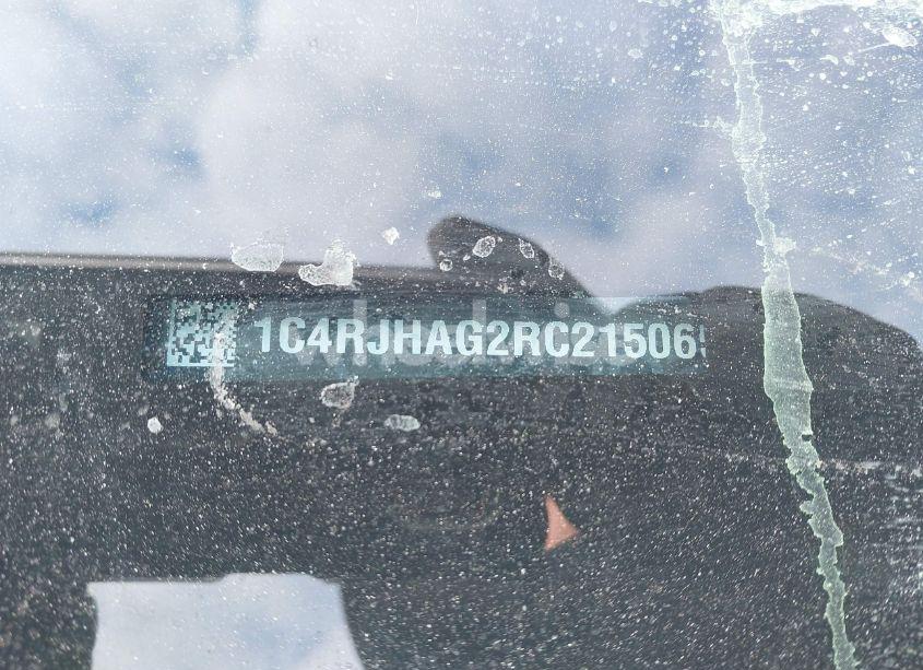 Photo 9 of 2024 Jeep Grand CHEROKEE ALTITUDE X 4X4 (VIN 1C4RJHAG2RC215065)