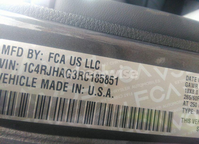 Photo 9 of 2024 Jeep Grand CHEROKEE LAREDO X 4X4 (VIN 1C4RJHAG3RC185851)