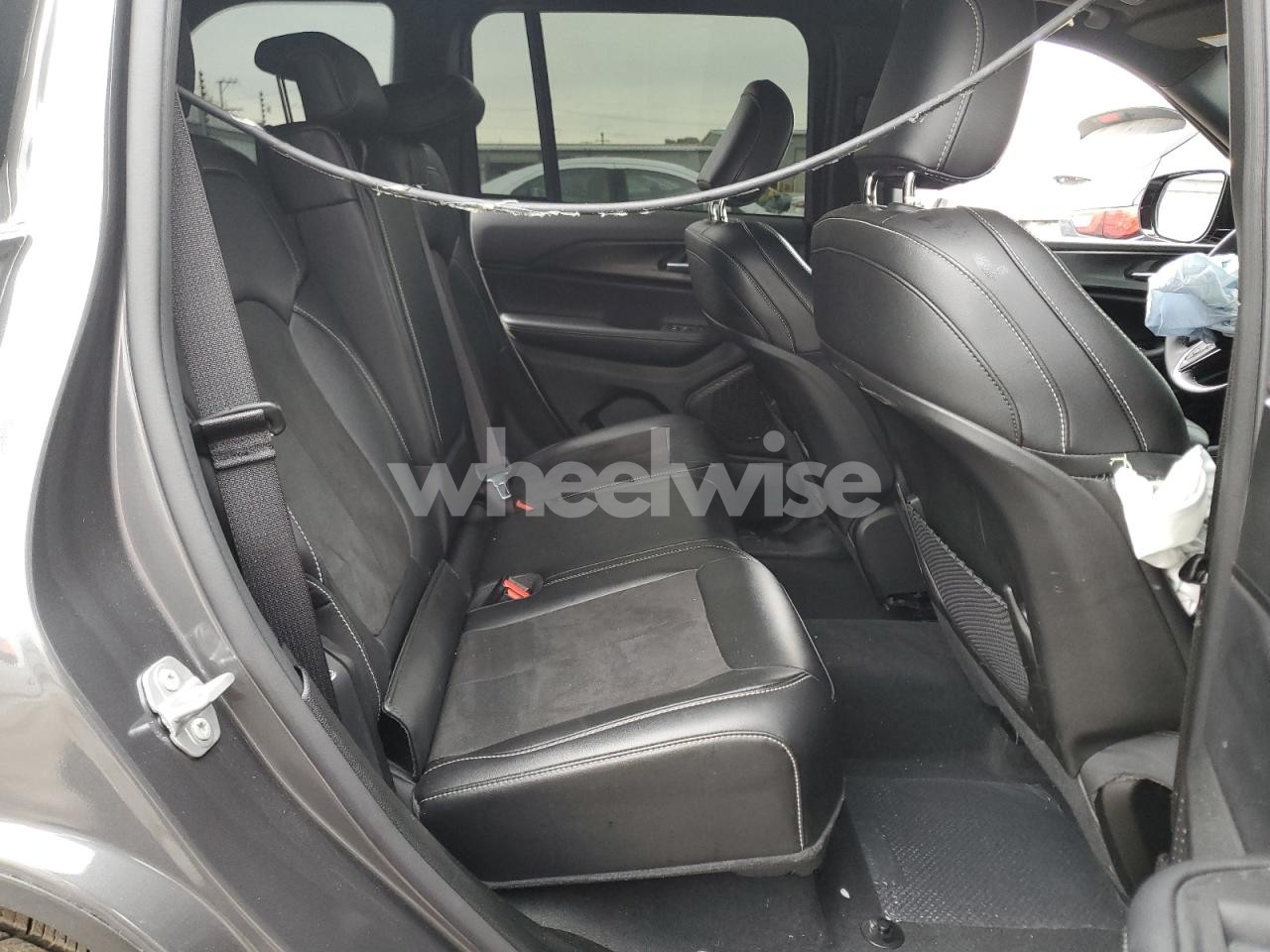 Photo 11 of 2025 JEEP GRAND CHEROKEE LAREDO (VIN 1C4RJHAG3SC274275)