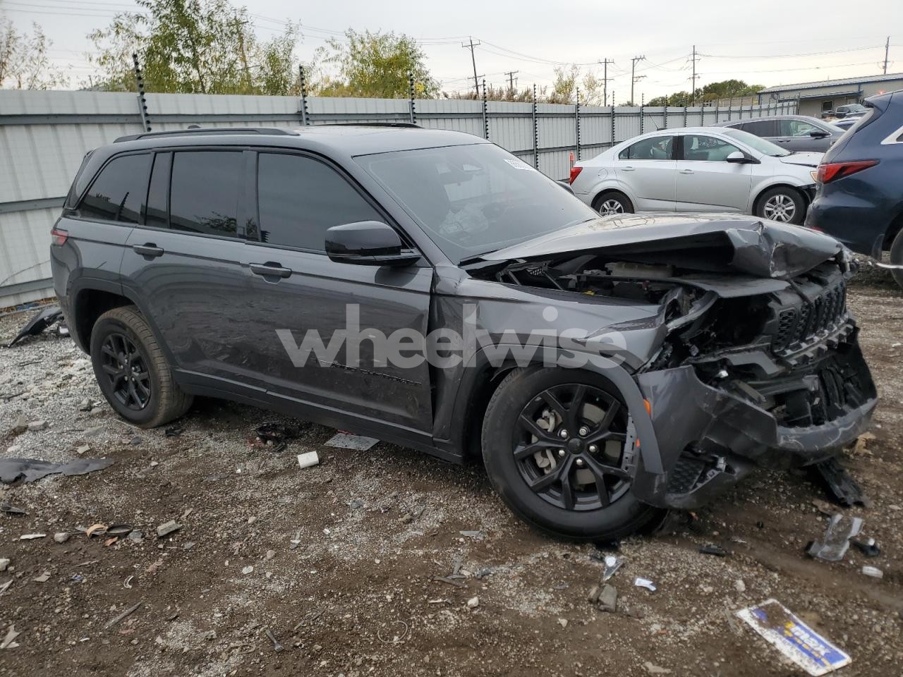 Photo 4 of 2025 JEEP GRAND CHEROKEE LAREDO (VIN 1C4RJHAG3SC274275)