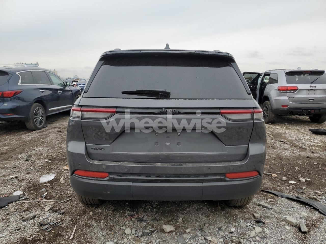 Photo 6 of 2025 JEEP GRAND CHEROKEE LAREDO (VIN 1C4RJHAG3SC274275)