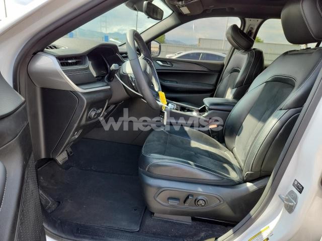 Photo 2 of 2023 JEEP GRAND CHEROKEE LAREDO N/A (VIN 1C4RJHAG4PC566380)