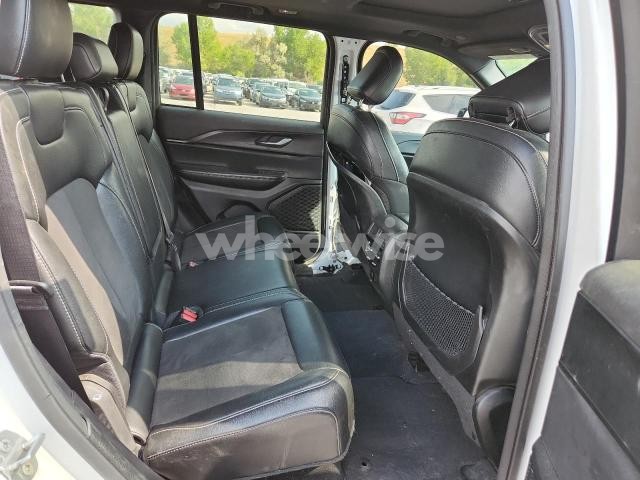 Photo 4 of 2023 JEEP GRAND CHEROKEE LAREDO N/A (VIN 1C4RJHAG4PC566380)