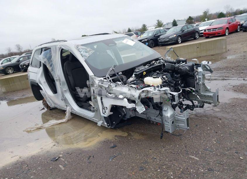 2023 Jeep Grand CHEROKEE ALTITUDE X 4X4 (VIN 1C4RJHAG4PC642888) main photo