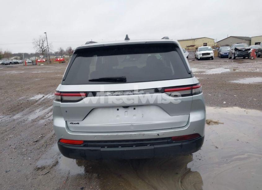 Photo 15 of 2023 Jeep Grand CHEROKEE ALTITUDE X 4X4 (VIN 1C4RJHAG4PC642888)