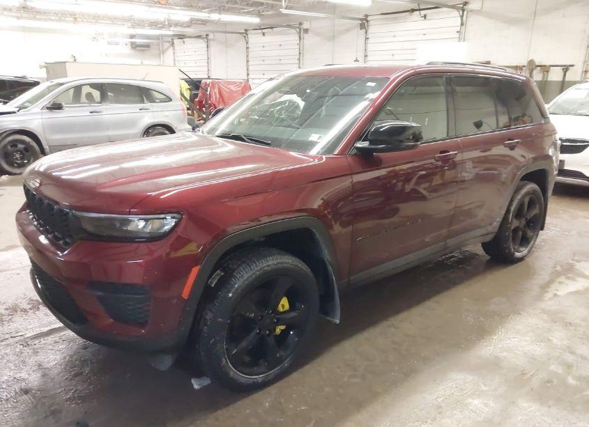 Photo 2 of 2023 Jeep Grand CHEROKEE ALTITUDE 4X4 (VIN 1C4RJHAG5P8701692)