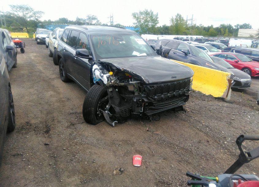 2024 Jeep Grand CHEROKEE ALTITUDE X 4X4 (VIN 1C4RJHAG5RC222625) main photo