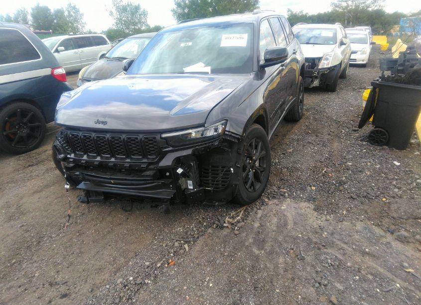 Photo 2 of 2024 Jeep Grand CHEROKEE ALTITUDE X 4X4 (VIN 1C4RJHAG5RC222625)