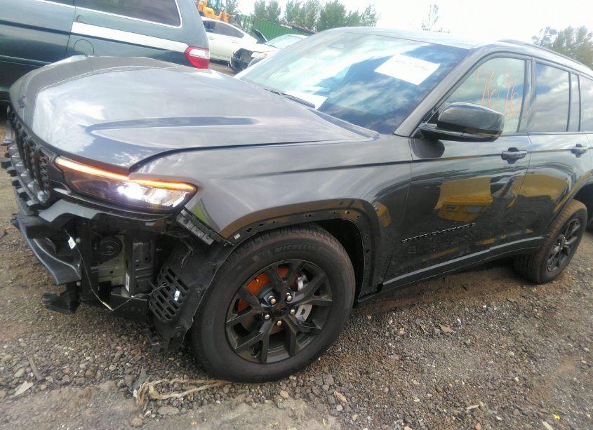 Photo 20 of 2024 Jeep Grand CHEROKEE ALTITUDE X 4X4 (VIN 1C4RJHAG5RC222625)