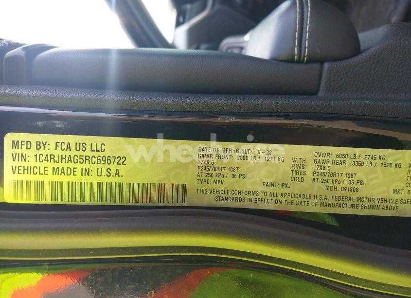 Photo 9 of 2024 Jeep Grand CHEROKEE LAREDO 4X4 (VIN 1C4RJHAG5RC696722)