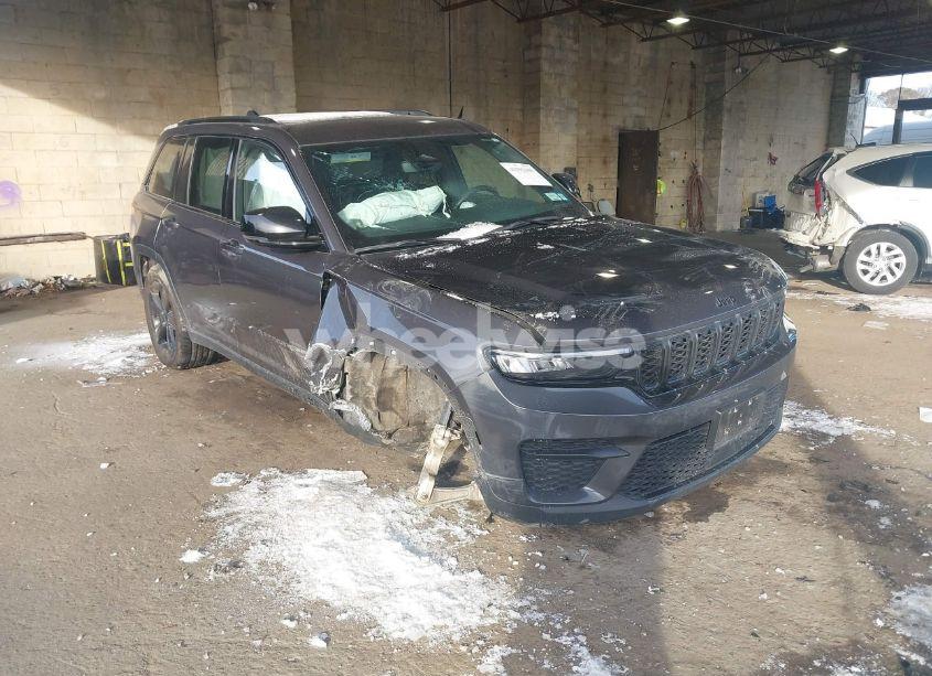 2022 Jeep Grand CHEROKEE ALTITUDE 4X4 (VIN 1C4RJHAG6N8574237) main photo