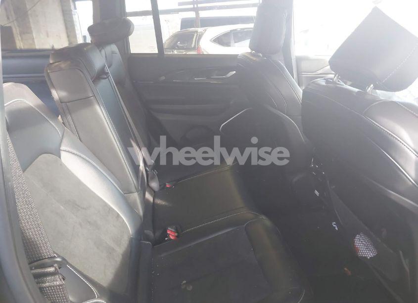 Photo 8 of 2022 Jeep Grand CHEROKEE ALTITUDE 4X4 (VIN 1C4RJHAG6N8574237)