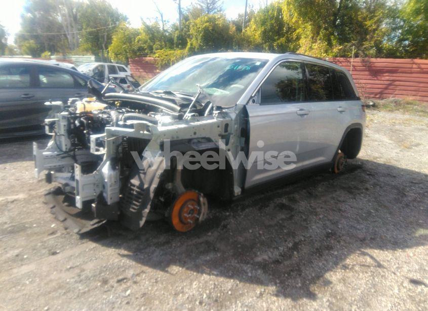 Photo 2 of 2023 Jeep Grand CHEROKEE LAREDO 4X4 (VIN 1C4RJHAG6P8851178)