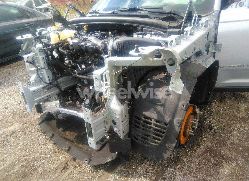 Photo 6 of 2023 Jeep Grand CHEROKEE LAREDO 4X4 (VIN 1C4RJHAG6P8851178)