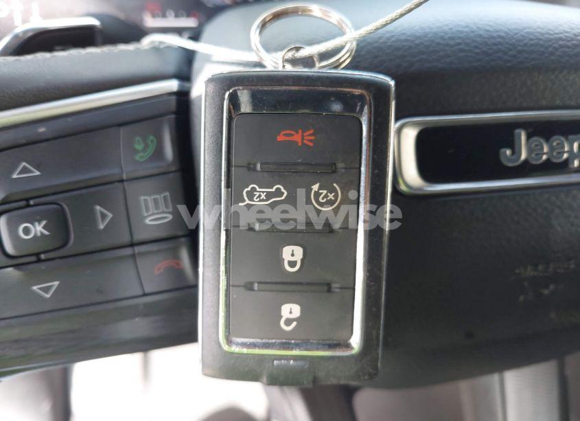 Photo 11 of 2023 Jeep Grand CHEROKEE ALTITUDE 4X4 (VIN 1C4RJHAG6PC546003)