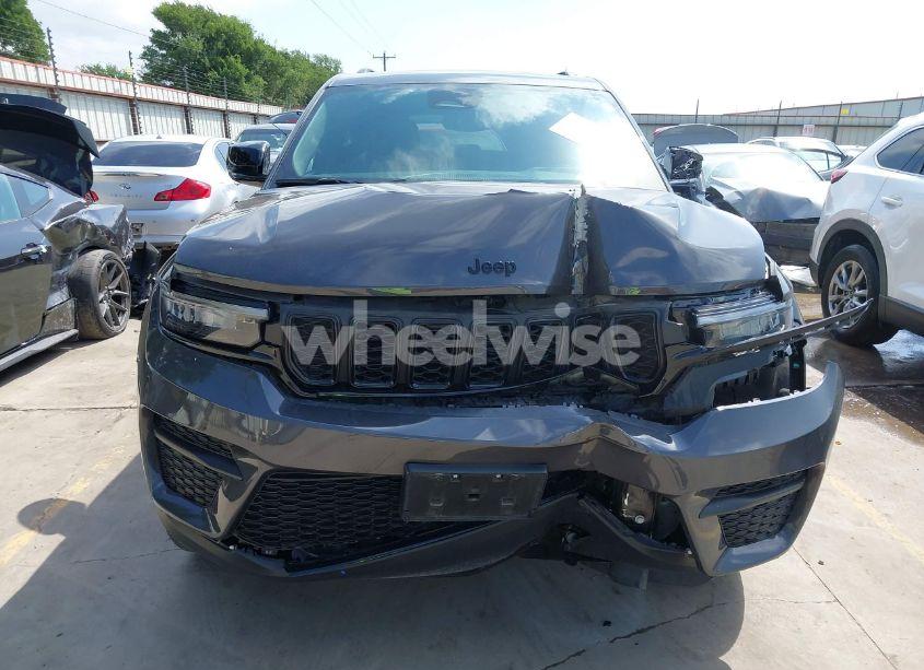 Photo 13 of 2023 Jeep Grand CHEROKEE ALTITUDE 4X4 (VIN 1C4RJHAG6PC546003)