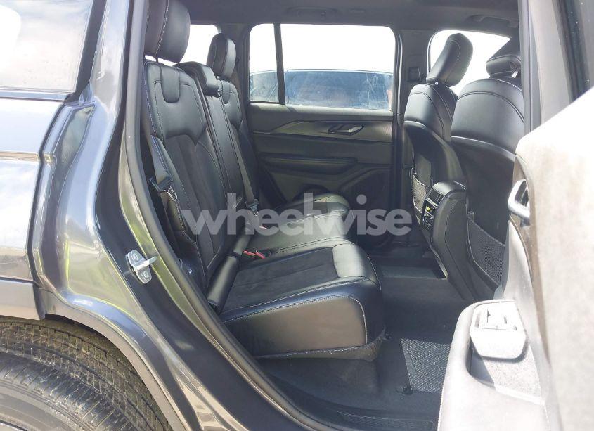 Photo 8 of 2023 Jeep Grand CHEROKEE ALTITUDE 4X4 (VIN 1C4RJHAG6PC546003)