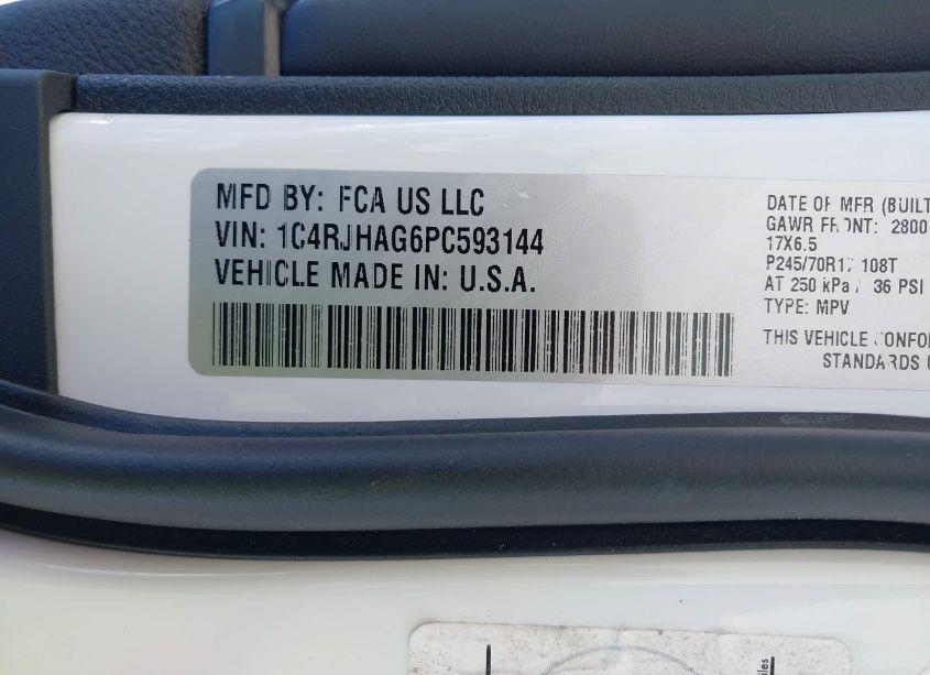 Photo 9 of 2023 Jeep Grand CHEROKEE LAREDO 4X4 (VIN 1C4RJHAG6PC593144)