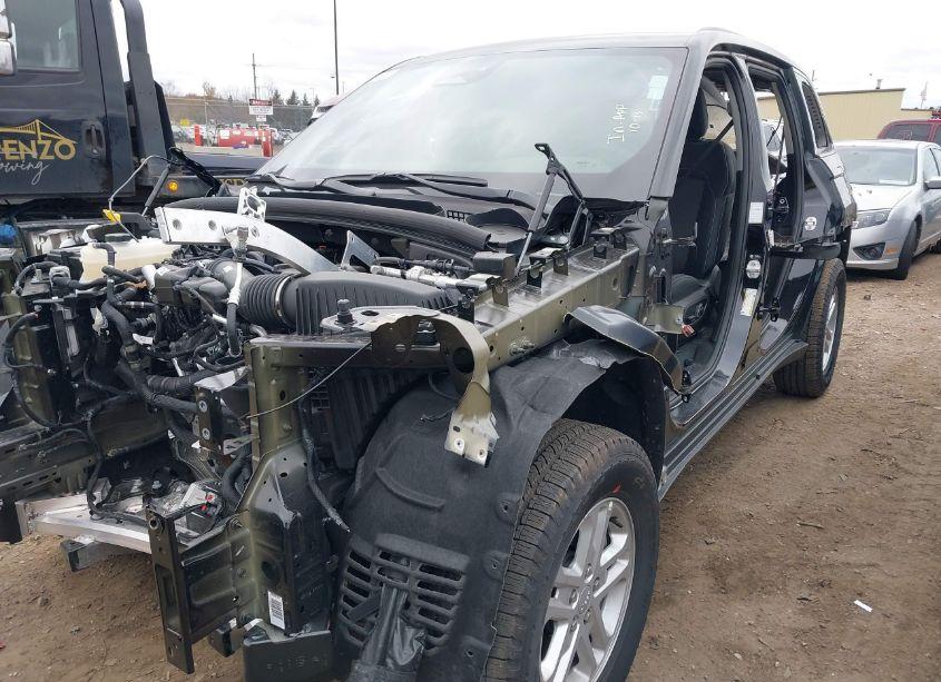 Photo 2 of 2023 Jeep Grand CHEROKEE LAREDO (VIN 1C4RJHAG6PC640639)