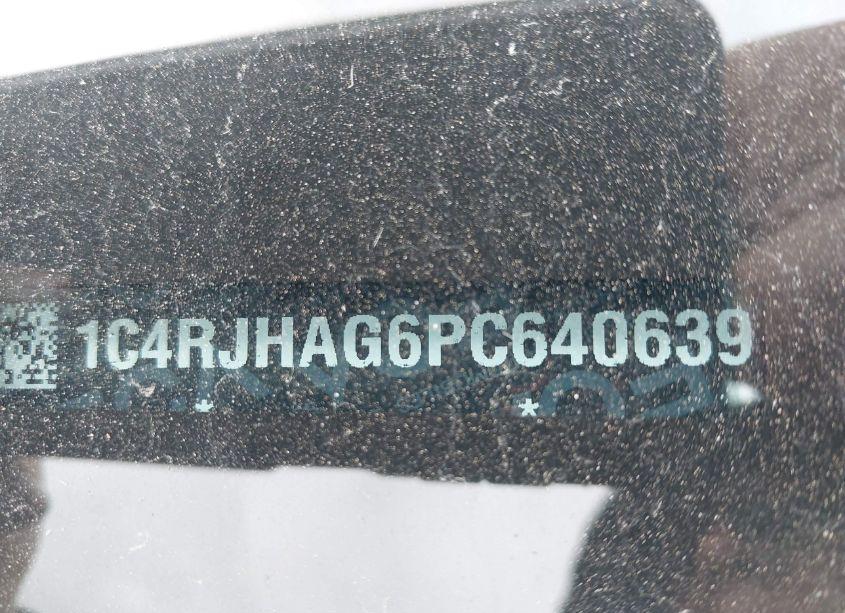 Photo 9 of 2023 Jeep Grand CHEROKEE LAREDO (VIN 1C4RJHAG6PC640639)