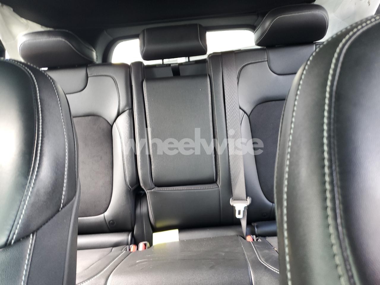 Photo 10 of 2024 JEEP GRAND CHEROKEE LAREDO (VIN 1C4RJHAG6RC180434)