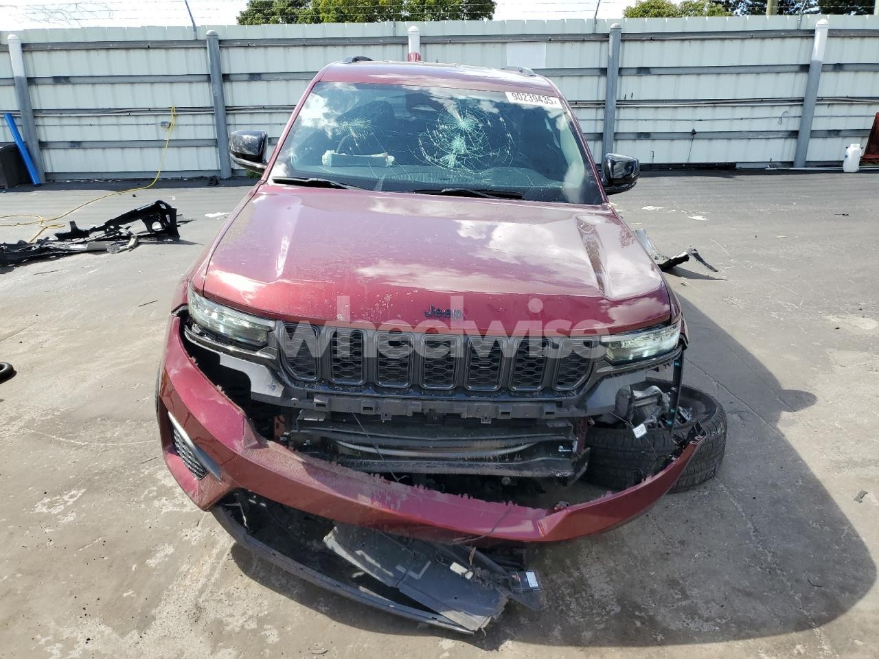 Photo 5 of 2024 JEEP GRAND CHEROKEE LAREDO (VIN 1C4RJHAG6RC180434)