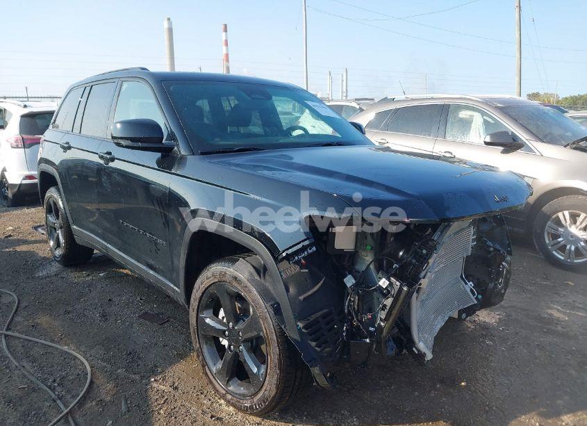 2024 Jeep Grand CHEROKEE ALTITUDE X 4X4 (VIN 1C4RJHAG6RC187965) main photo