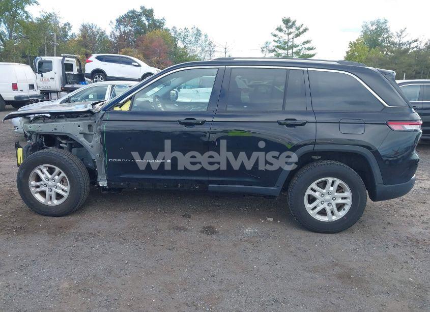 Photo 14 of 2023 Jeep Grand CHEROKEE LAREDO 4X4 (VIN 1C4RJHAG7P8709731)