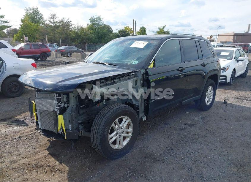 Photo 2 of 2023 Jeep Grand CHEROKEE LAREDO 4X4 (VIN 1C4RJHAG7P8709731)