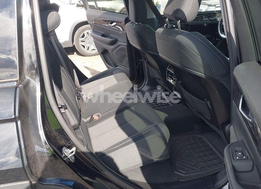 Photo 8 of 2023 Jeep Grand CHEROKEE LAREDO 4X4 (VIN 1C4RJHAG7P8709731)