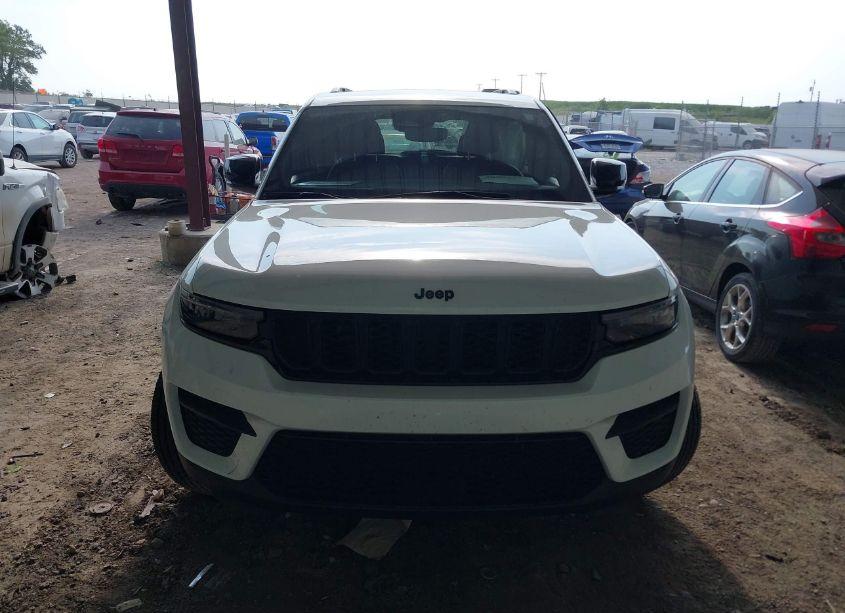 Photo 12 of 2023 Jeep Grand CHEROKEE ALTITUDE 4X4 (VIN 1C4RJHAG7P8866837)