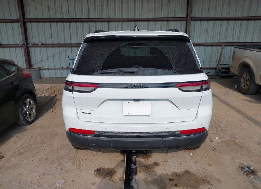 Photo 16 of 2023 Jeep Grand CHEROKEE ALTITUDE 4X4 (VIN 1C4RJHAG7P8866837)