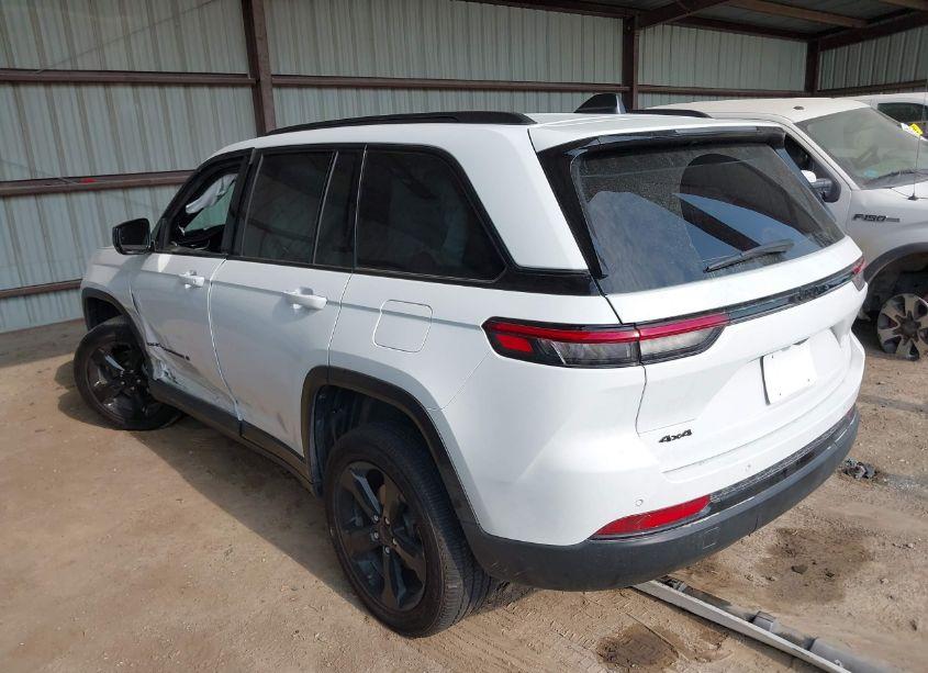 Photo 3 of 2023 Jeep Grand CHEROKEE ALTITUDE 4X4 (VIN 1C4RJHAG7P8866837)