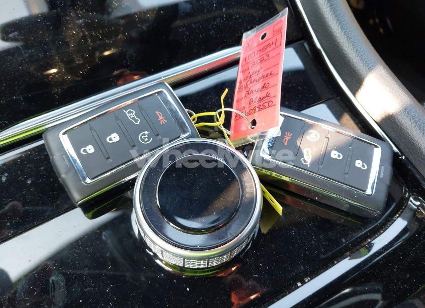 Photo 11 of 2023 Jeep Grand CHEROKEE ALTITUDE 4X4 (VIN 1C4RJHAG7PC608850)