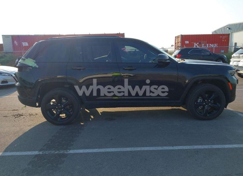 Photo 14 of 2023 Jeep Grand CHEROKEE ALTITUDE 4X4 (VIN 1C4RJHAG7PC608850)