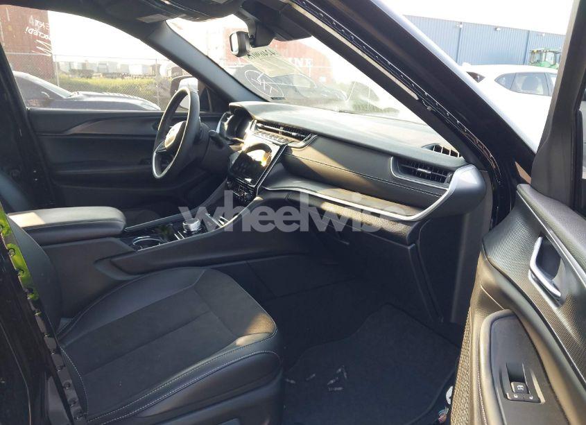 Photo 5 of 2023 Jeep Grand CHEROKEE ALTITUDE 4X4 (VIN 1C4RJHAG7PC608850)