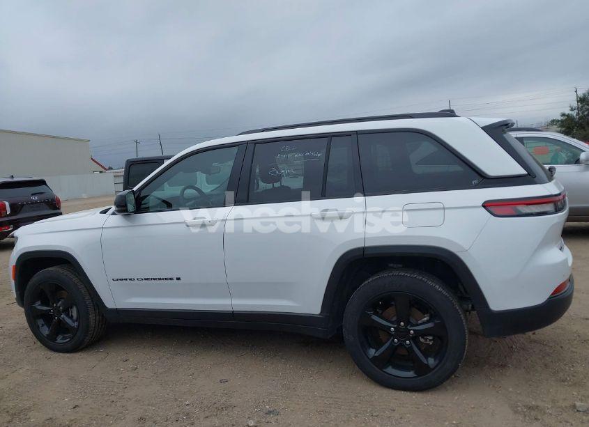 Photo 14 of 2023 Jeep Grand CHEROKEE ALTITUDE 4X4 (VIN 1C4RJHAG7PC640598)