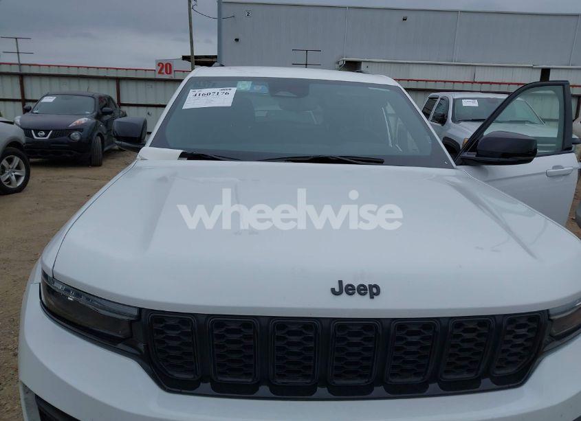 Photo 6 of 2023 Jeep Grand CHEROKEE ALTITUDE 4X4 (VIN 1C4RJHAG7PC640598)