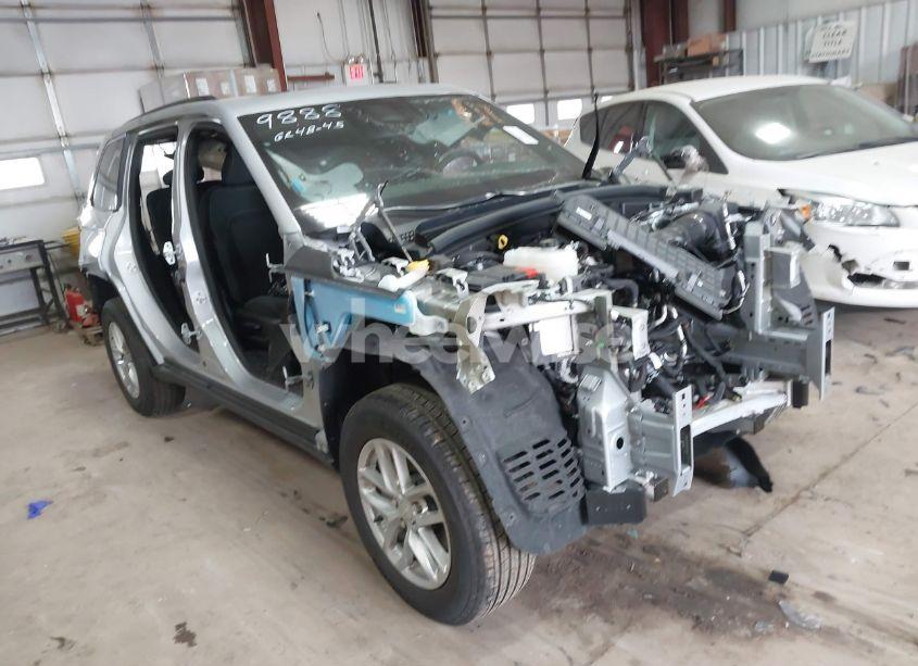 2024 Jeep Grand CHEROKEE LAREDO X 4X4 (VIN 1C4RJHAG7RC179888) main photo