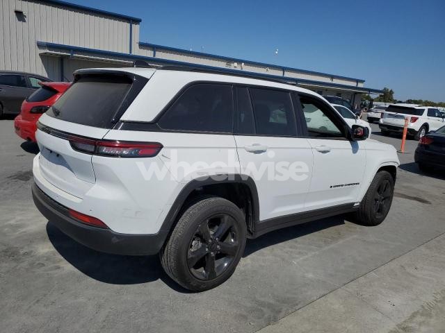 Photo 5 of 2023 JEEP GRAND CHEROKEE LAREDO N/A (VIN 1C4RJHAG8PC517005)