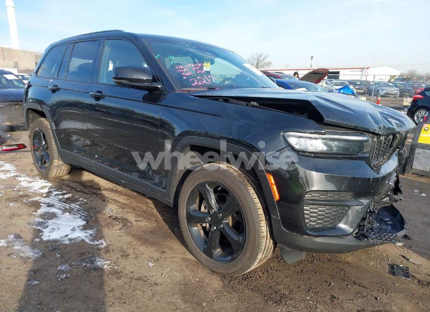 2023 Jeep Grand CHEROKEE ALTITUDE 4X4 (VIN 1C4RJHAG8PC622174) main photo