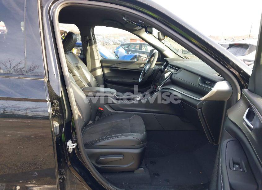 Photo 5 of 2023 Jeep Grand CHEROKEE ALTITUDE 4X4 (VIN 1C4RJHAG8PC622174)